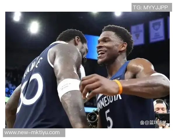 兰德尔直言球队防守失误严重下半场对手几乎狂轰百分