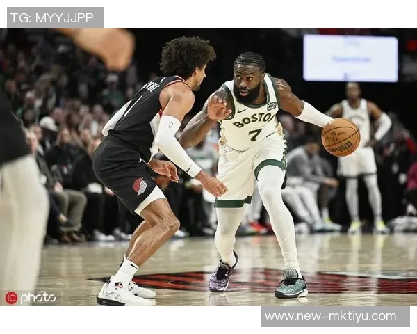 杰伦布朗直播揭秘比赛收入惊人每场可达五十万美元